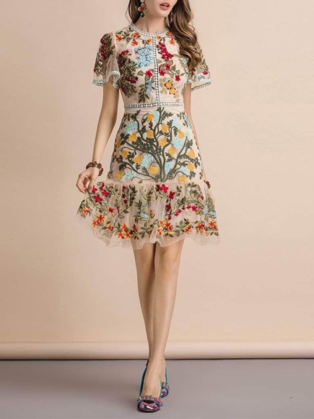 Tahari ASL Embroidery & Crochet A-Line Dress Size 4 - Picture 4 of 12